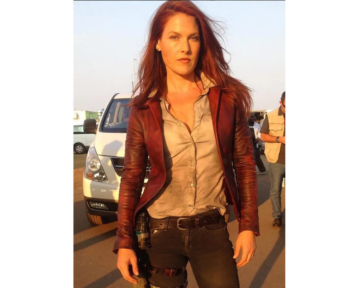 Ali larter resident evil the final chapter leather jacket